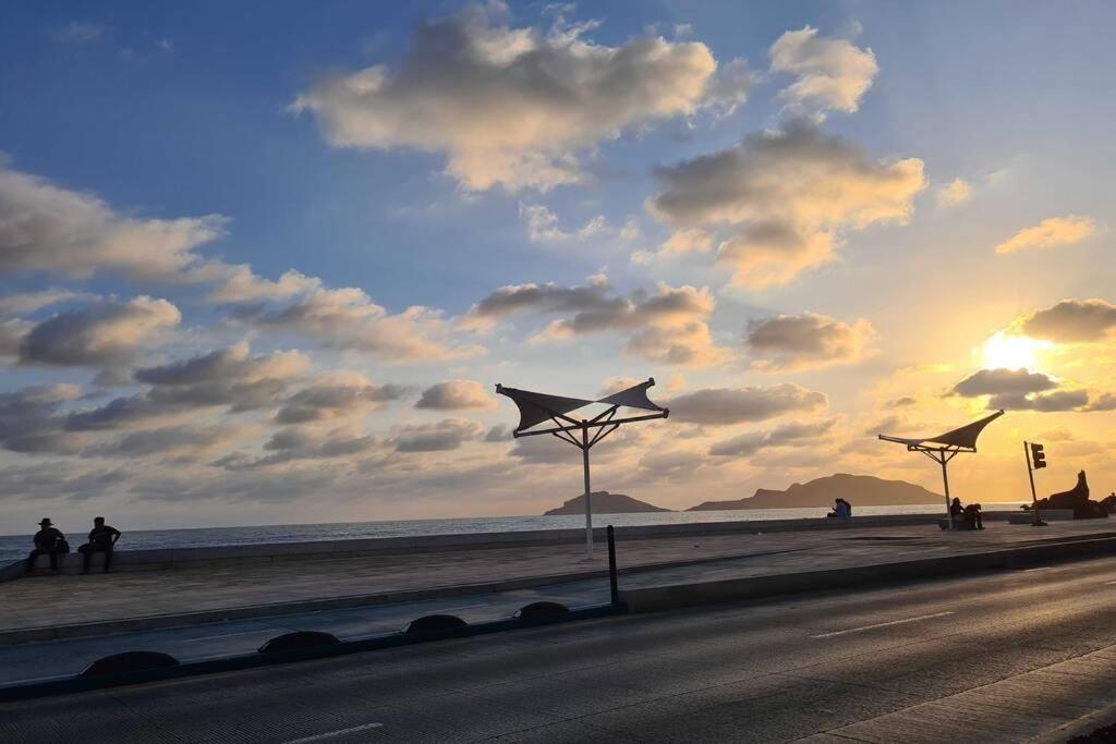 Apartament Departamento Cerca Del Malecon Y Zona Dorada Mazatlán Zewnętrze zdjęcie