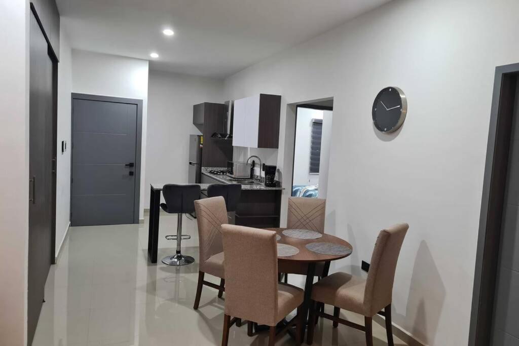 Apartament Departamento Cerca Del Malecon Y Zona Dorada Mazatlán Zewnętrze zdjęcie